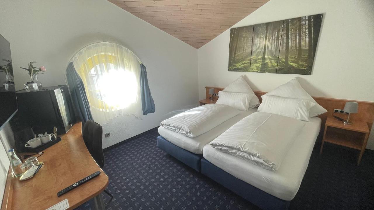 Krystall Hotel Filderstadt Buitenkant foto